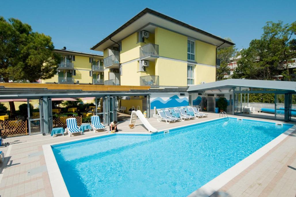 Hotel Ai Pini Grado Exterior foto